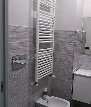 Confort Ed Eleganza Nel Borgo Filadelfia Turin Exterior photo